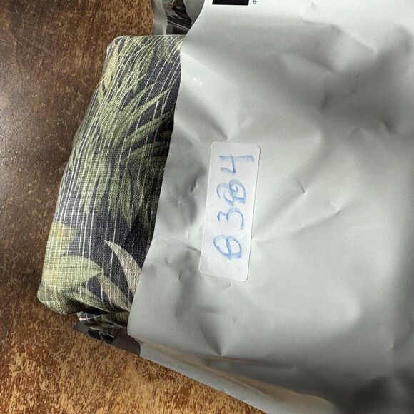 Tommy Bahama Shirt Mens XL Blue Silk Hawaiian Camp Tropical Palm Loop Collar - Picture 13 of 13